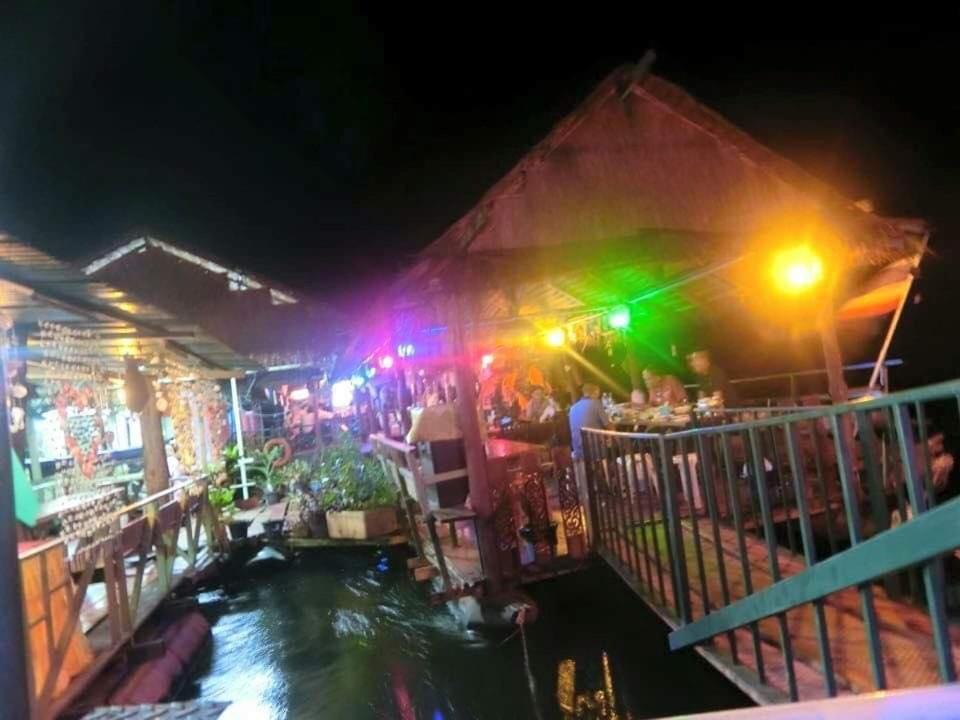 แพแหม่มทัวร์ Leilighet Ban Huai Maenam Noi Eksteriør bilde